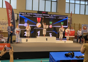 uczniowie SP79 na podium