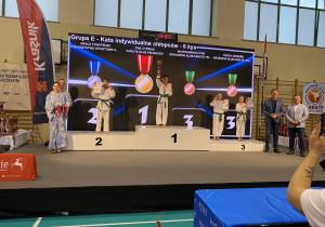 uczniowie SP79 na podium