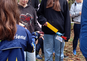 Michalina i Pola z klasy 6a na starcie zawodów